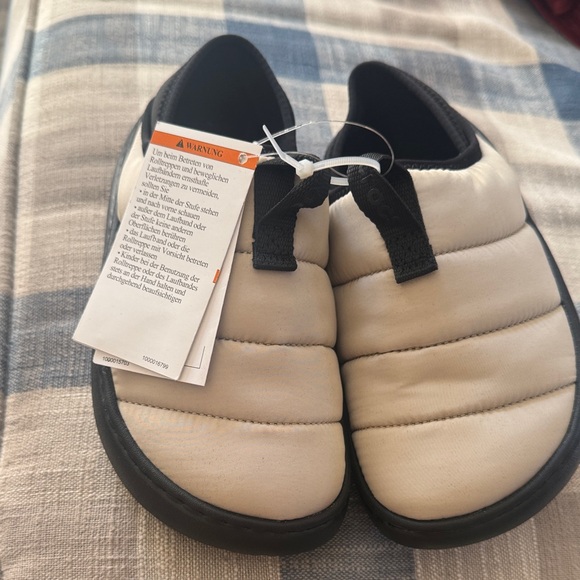 CROCS Kids' Black and Cream Slippers - Picture 2 of 6